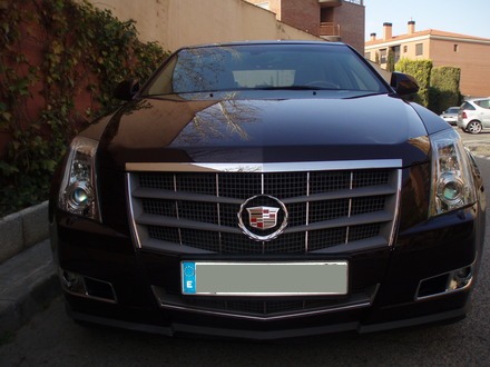 Cadillac CTS sport luxury